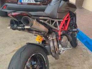 DUCATI - HYPERMOTARD