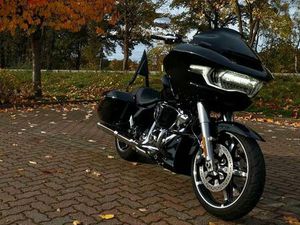 HARLEY ROAD GLIDE DR. JEKILL & MR. HYDE KLAPPENAUSPUFF