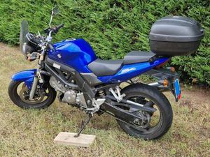 SV 650, NEUES PICKERL, INKLUSIVE TOPCASE, TANKRUCKSACK UND SATTELTASCHEN