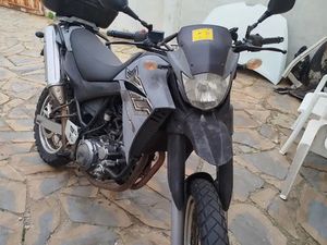 YAMAHA XT 660