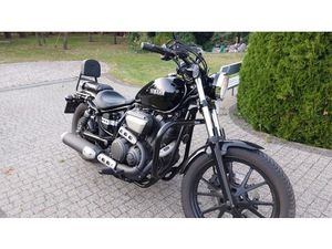 MOTOCYKL YAMAHA XVS 950