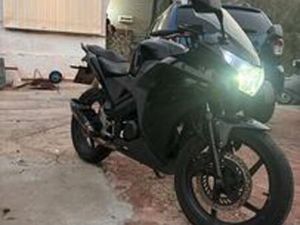 HONDA CBR 125 R