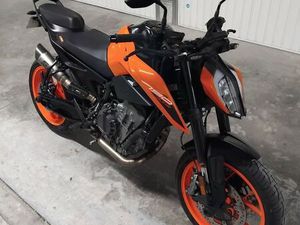 KTM DUKE