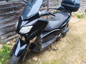 SCOOTER XMAX / SKYCRUISER