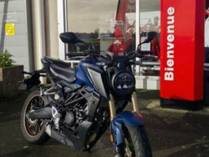 HONDA CB125R 2023 125 CM3 | MOTO ROADSTER | 3 100 KM | BLEU | 17200 ROYAN