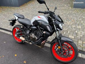 YAMAHA MT-07 A2