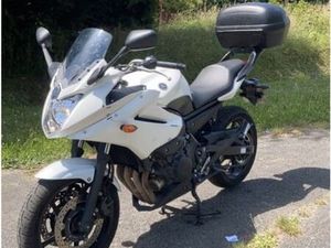YAMAHA XJ6 A2 2013 BLANCHE