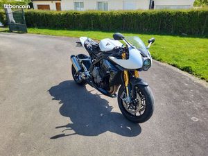 SPEED TRIPLE 1200RR