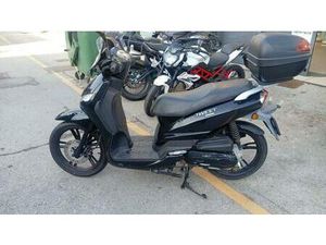 VENDO PEUGEOT TWEET 50 ACTIVE (2021 - 25) USATA A CHIAVARI (CODICE 9894781) - MOTO.IT