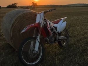 HONDA CRF