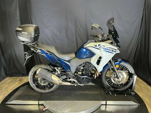 2022 KAWASAKI VERSYS-X 300 ABS