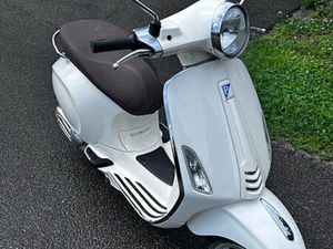 VESPA PRIMAVERA 50