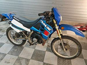 SUZUKI RMX 50