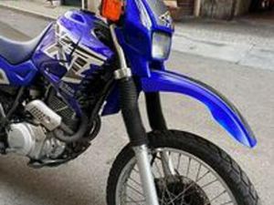 YAMAHA XT 600