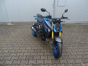 SUZUKI GSX-S1000