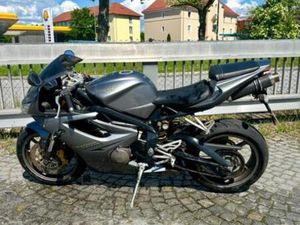 TRIUMPH 675 TRIPLE DAYTONA