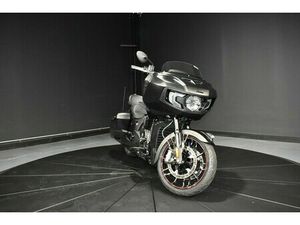 2022 INDIAN CHALLENGER DARK HORSE BLACK SMOKE