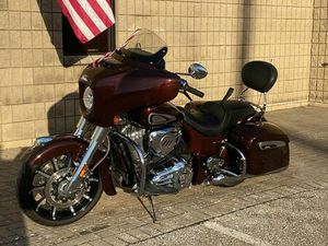 2019 INDIAN MOTORCYCLE® CHIEFTAIN® LIMITED DARK WALNUT