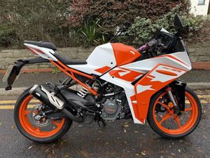 KTM RC125 2024