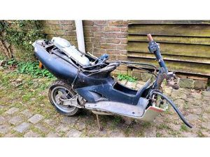 KYMCO SUPER 9 LC, TEILETRÄGER