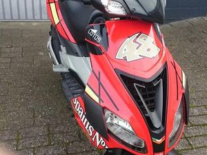 APRILIA SR 50 R FACTORY SPAIN NO.1 EZ 10/2007 12300 KM ORIGINAL