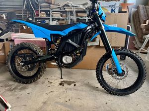 SURRON ULTRA BEE →