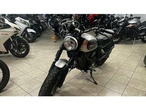 VENDO DUCATI SCRAMBLER 800 ICON (2015 - 16) USATA A PIACENZA (CODICE 9894703) - MOTO.IT