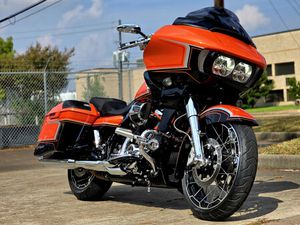2022 CVO® ROAD GLIDE®