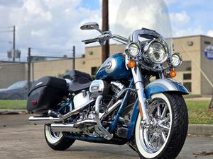2015 CVO® SOFTAIL® DELUXE