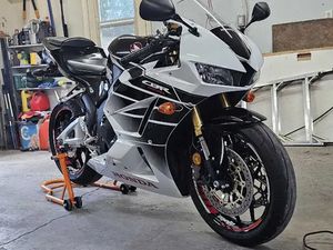 2016 HONDA CBR600RR ABS