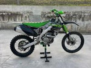 KAWASAKI KXF 250