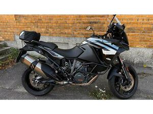 KTM 1290 SUPER ADVENTURE S AUS ERSTBESITZ