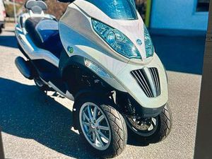 PIAGGIO MP3-125 M65 HYBRID