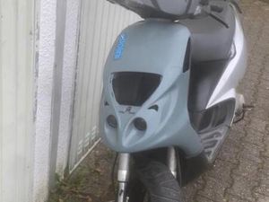 PIAGGIO NRG 50 CC OHNE PAPIERE MIT 2 ORIGINAL SCHLÜSSEL