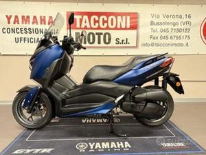YAMAHA X-MAX 125