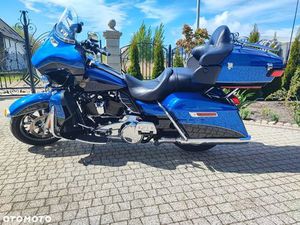 HARLEY-DAVIDSON FLHTCU ULTRA
