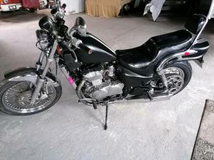 SCHÖNE CHOPPER ZU VERKAUFEN.