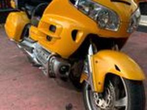 HONDA GOLD WING