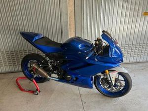 YAMAHA YZF R3 - 2019
