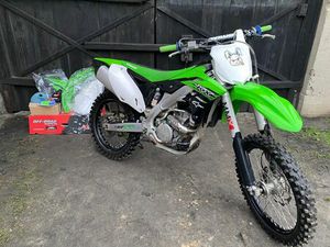 KAWASAKI KX250F 2015 / 19MTH / NOWE OPONY / 2 KPL PLASTIKÓW LASKARZEW