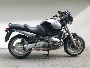 BMW R1100R