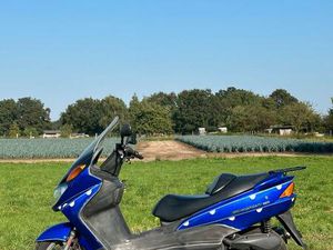 SUZUKI BURGMANN 125 INKL. TÜV