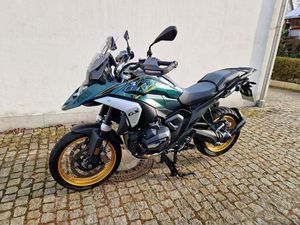 BMW R 1300 GS AURELIUS GREEN MIT HÖHENREGULIERUNG