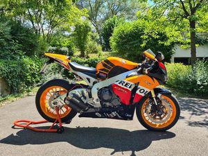 HONDA CBR 1000RR REPSOL
