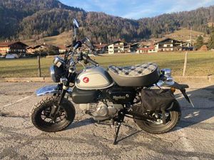 HONDA MONKEY 125. 2024 - NUR 600KM - GARAGENFAHRZEUG