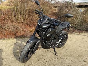 YAMAHA MT-125 NAKED BIKE MIT ABS UNFALLFREI TOP ZUSTAND