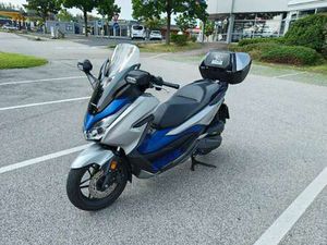 HONDA FORZA 125 - SMART BOX