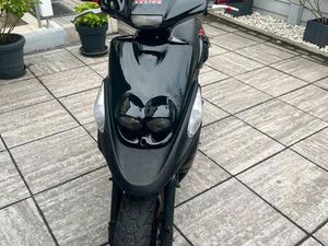 YAMAHA SPY 50 BOOSTER MBK (NO AEROX,SPEEDFIGHT) TAUSCH MÖGLICH!!!