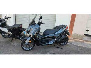 YAMAHA - XMAX 125