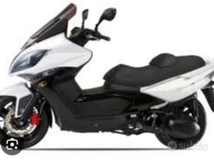 SCUOTER KIMCO XCITING 300R